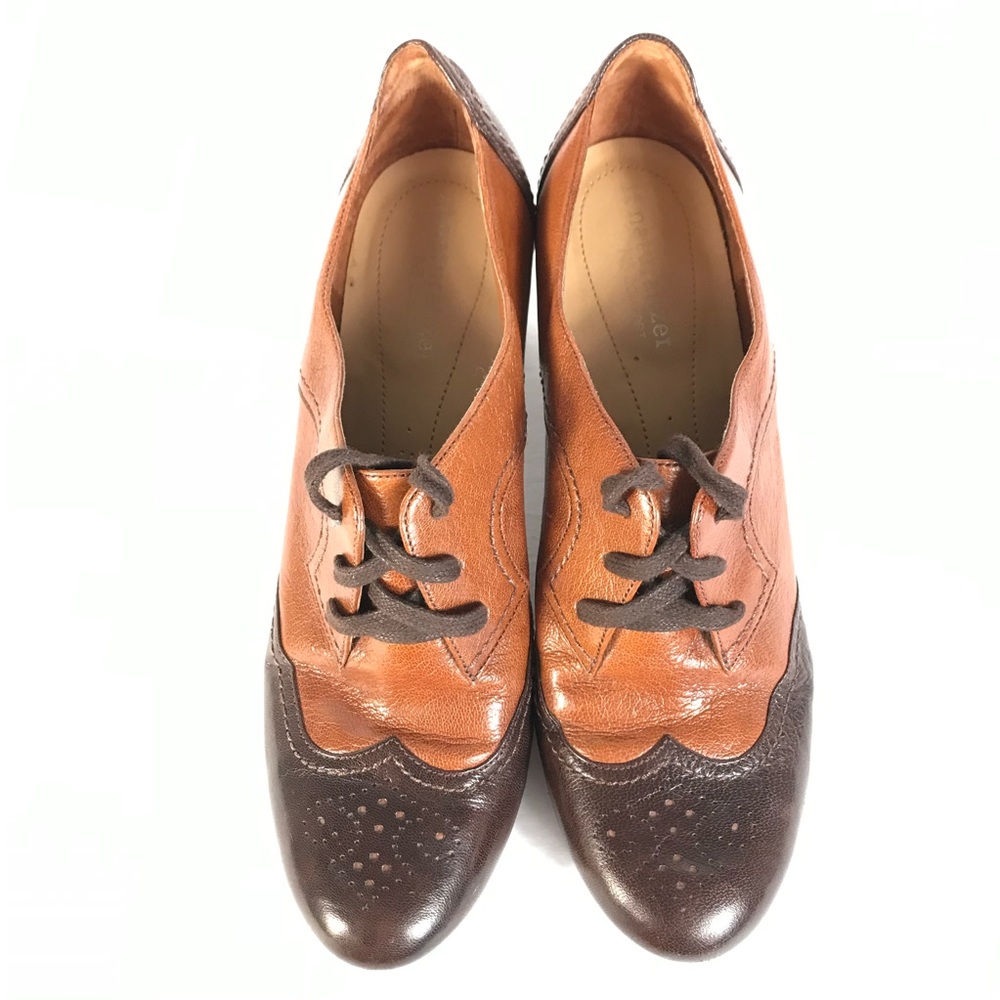 Naturalizer Two-Tone Brown Leather Lace-Up Heeled Oxfords - Picture 3 of 8